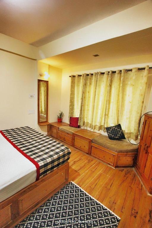 Holiday Hill Mountain View With Balcony McLeod Ganj Exterior photo